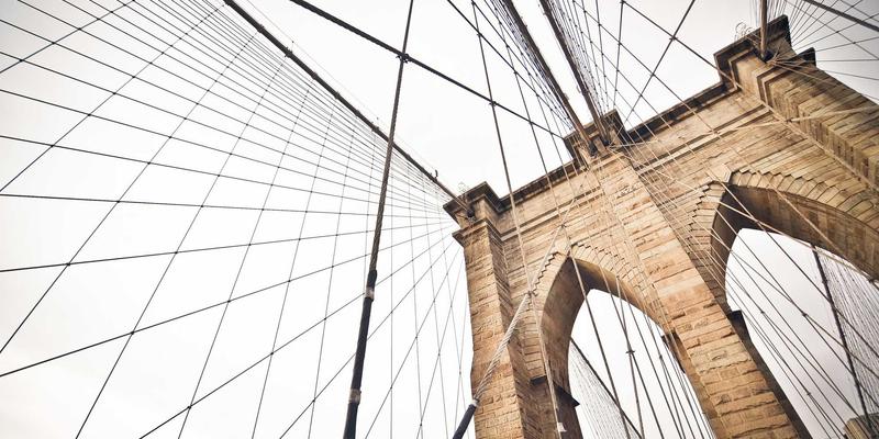 深圳新手爸妈必读：婴幼儿保险配置全攻略，重疾、医疗、意外险深度解析